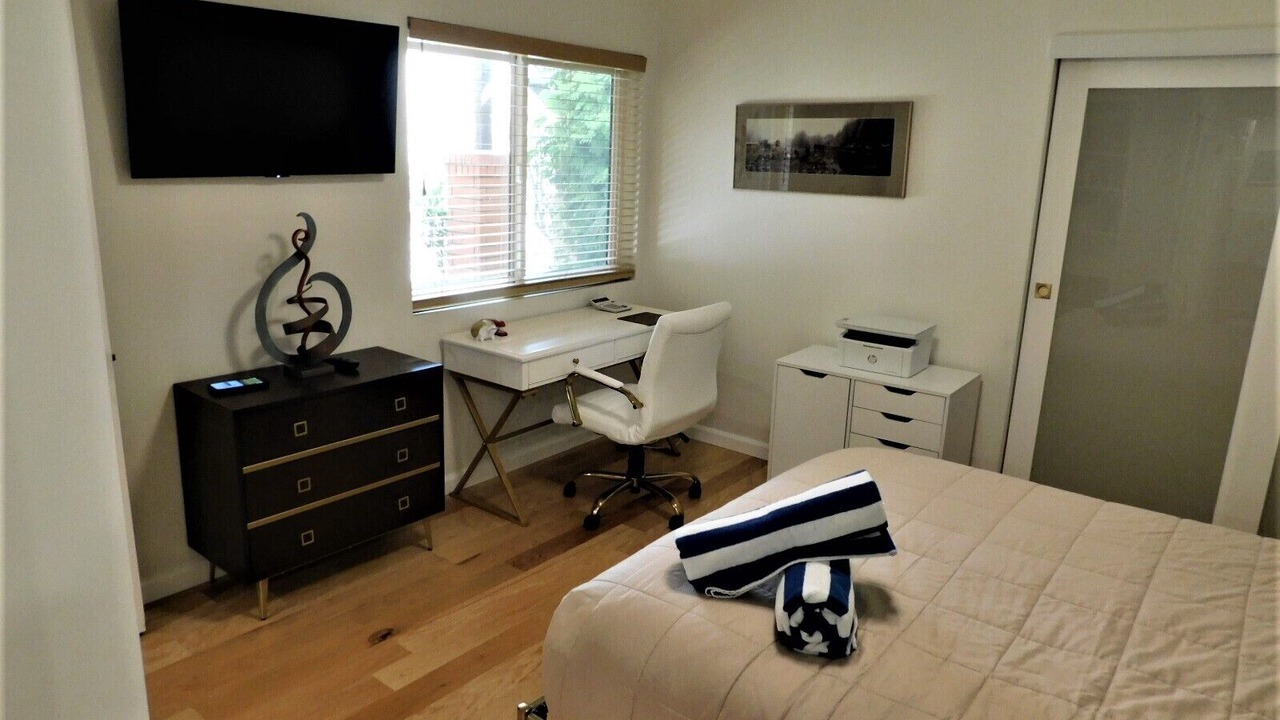Photo of Bedroom in Araby