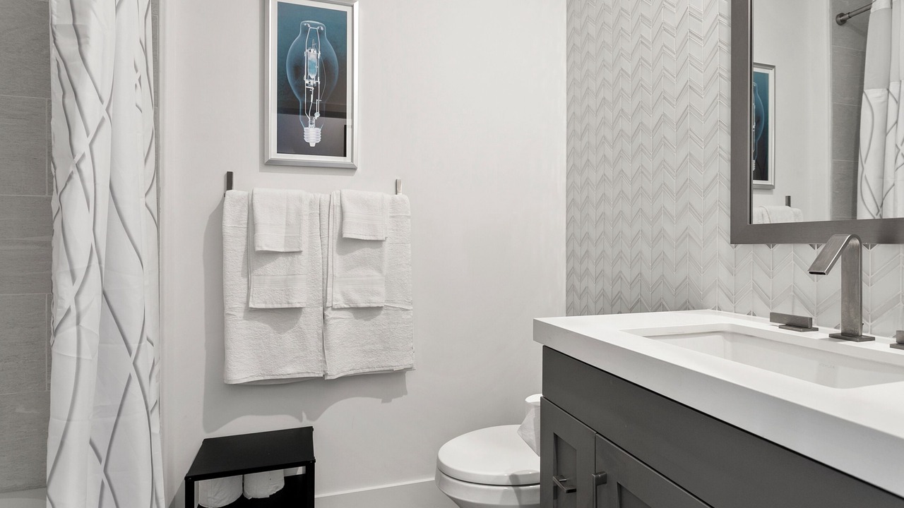 Photo of Bathroom in Serra Mesa