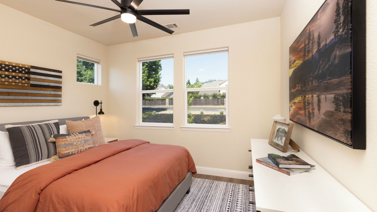 Photo of Bedroom in Murphys