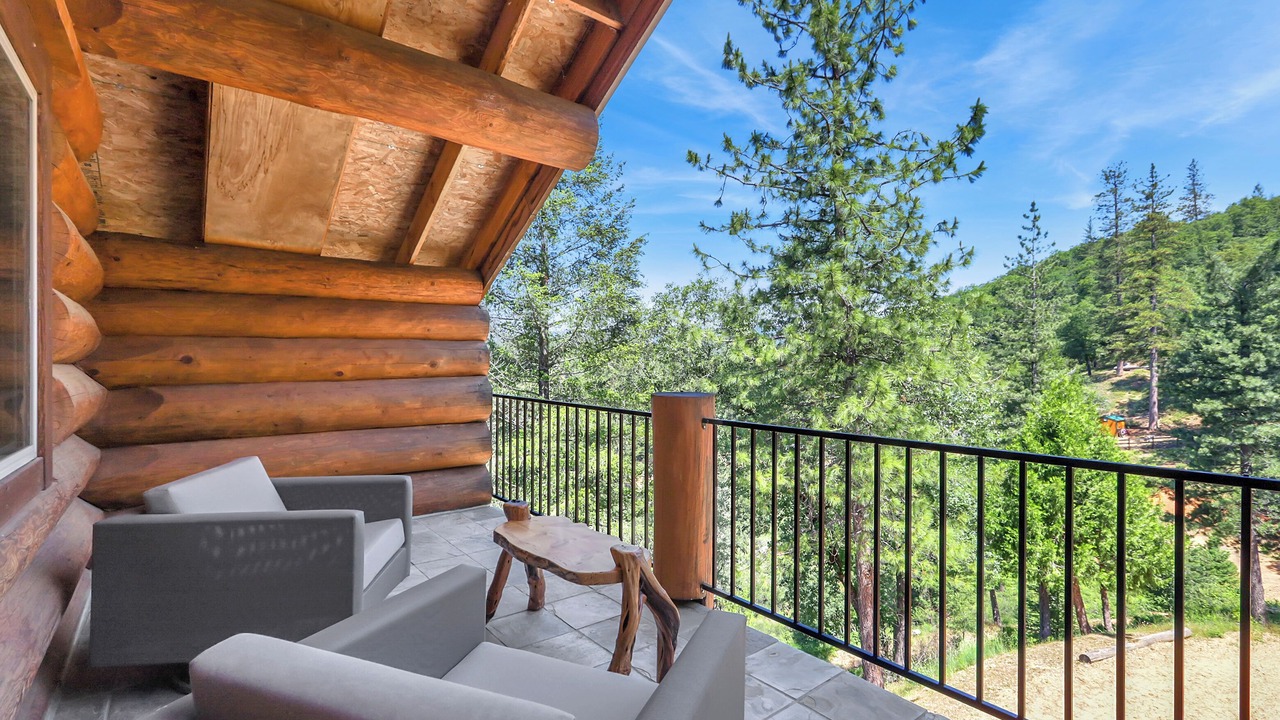 Photo of Outdoor in Cedar Ridge