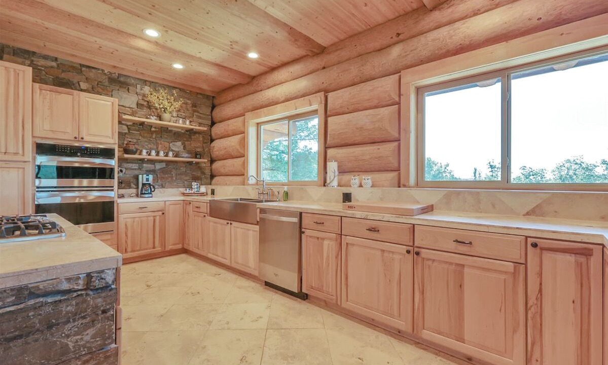 Photo of Kitchen in Cedar Ridge