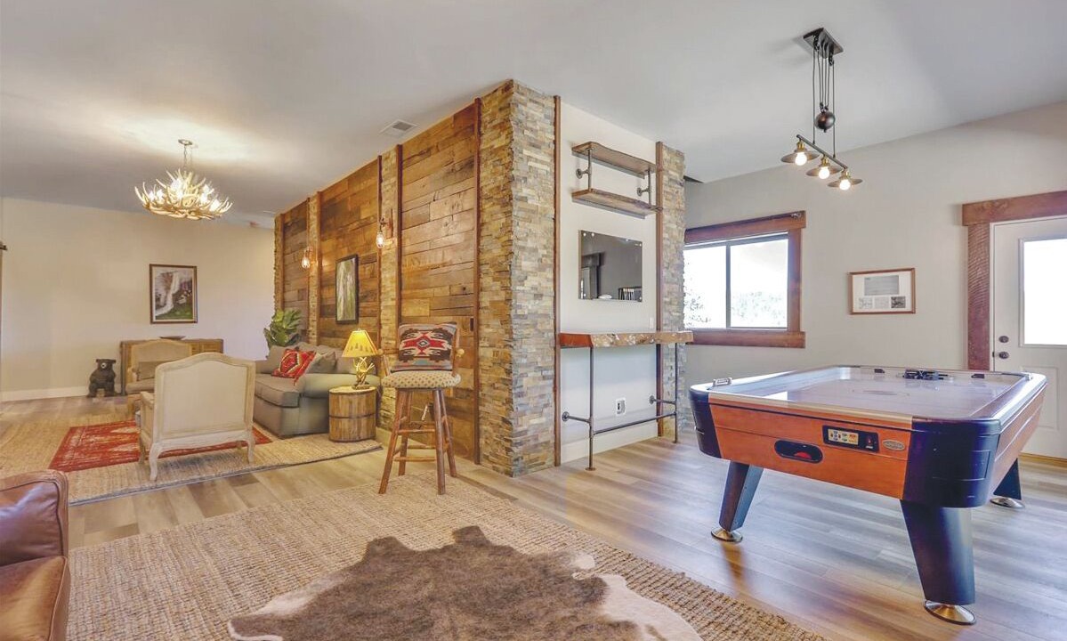 Photo of Bedroom in Cedar Ridge