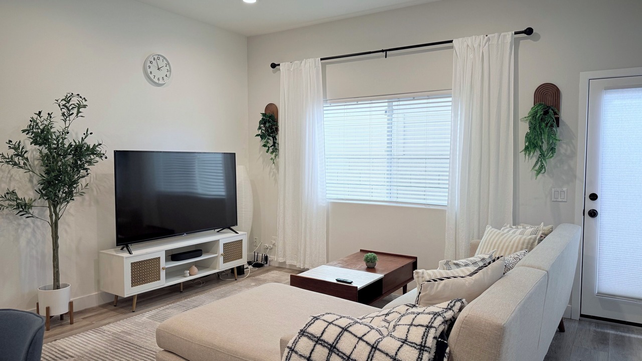 Photo of Livingroom in Westminster