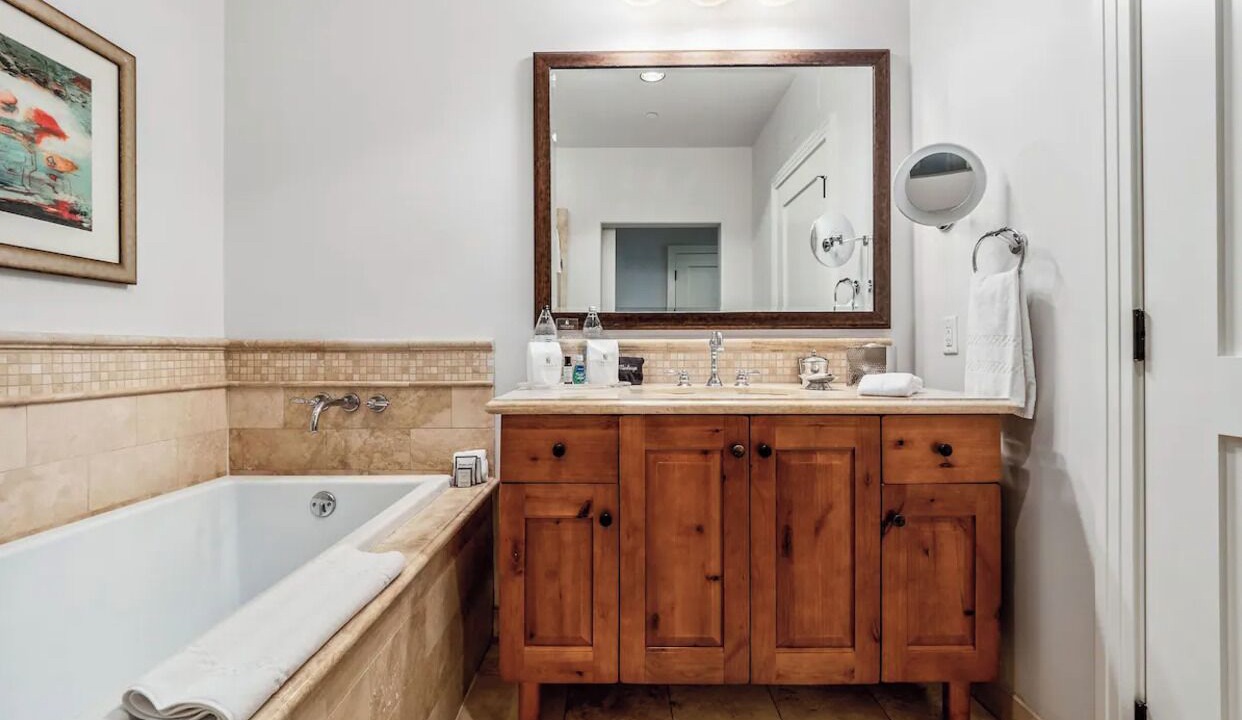 Photo of Bathroom in Rancho Palos Verdes