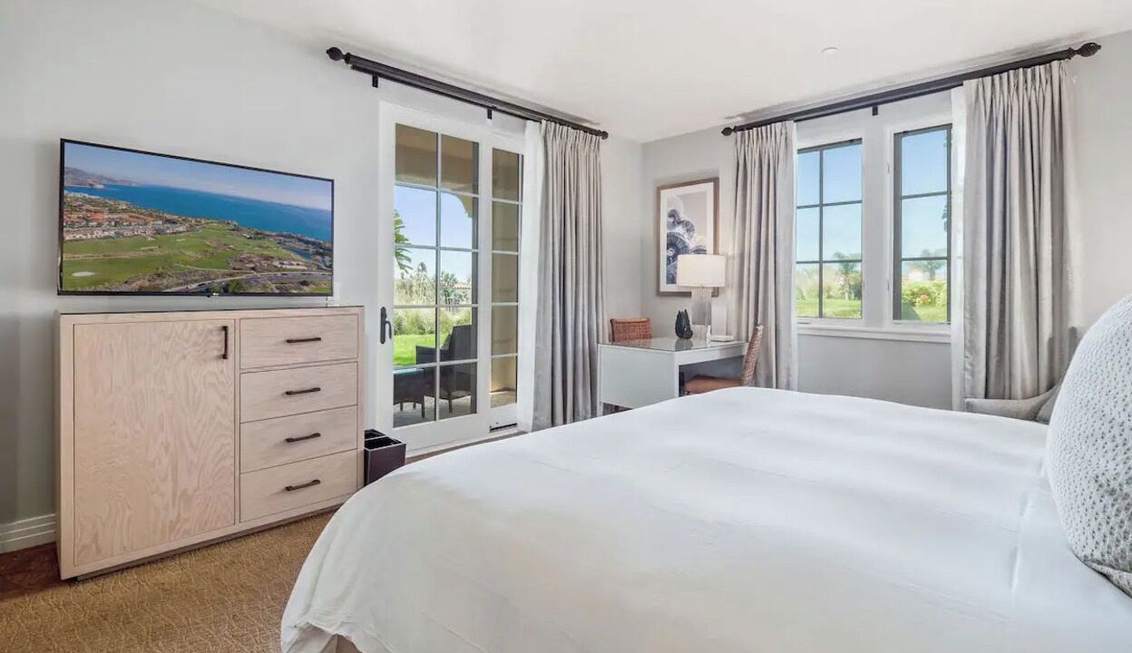 Photo of Bedroom in Rancho Palos Verdes