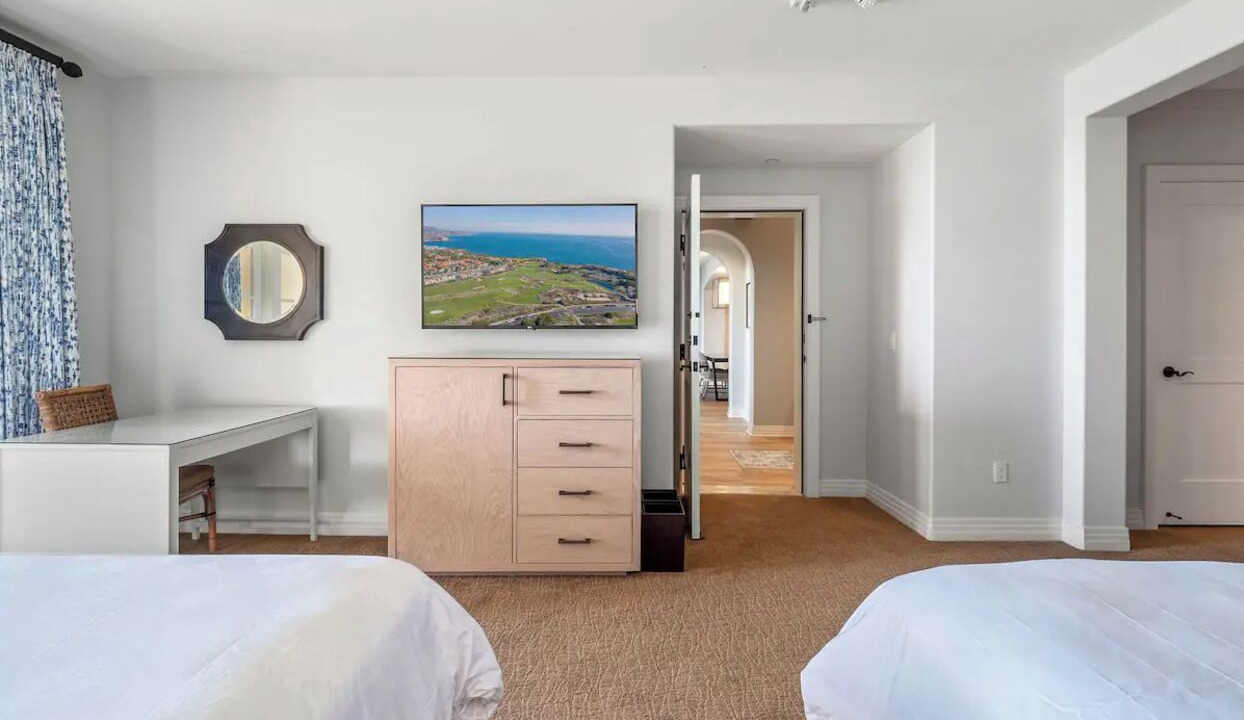 Photo of Bedroom in Rancho Palos Verdes