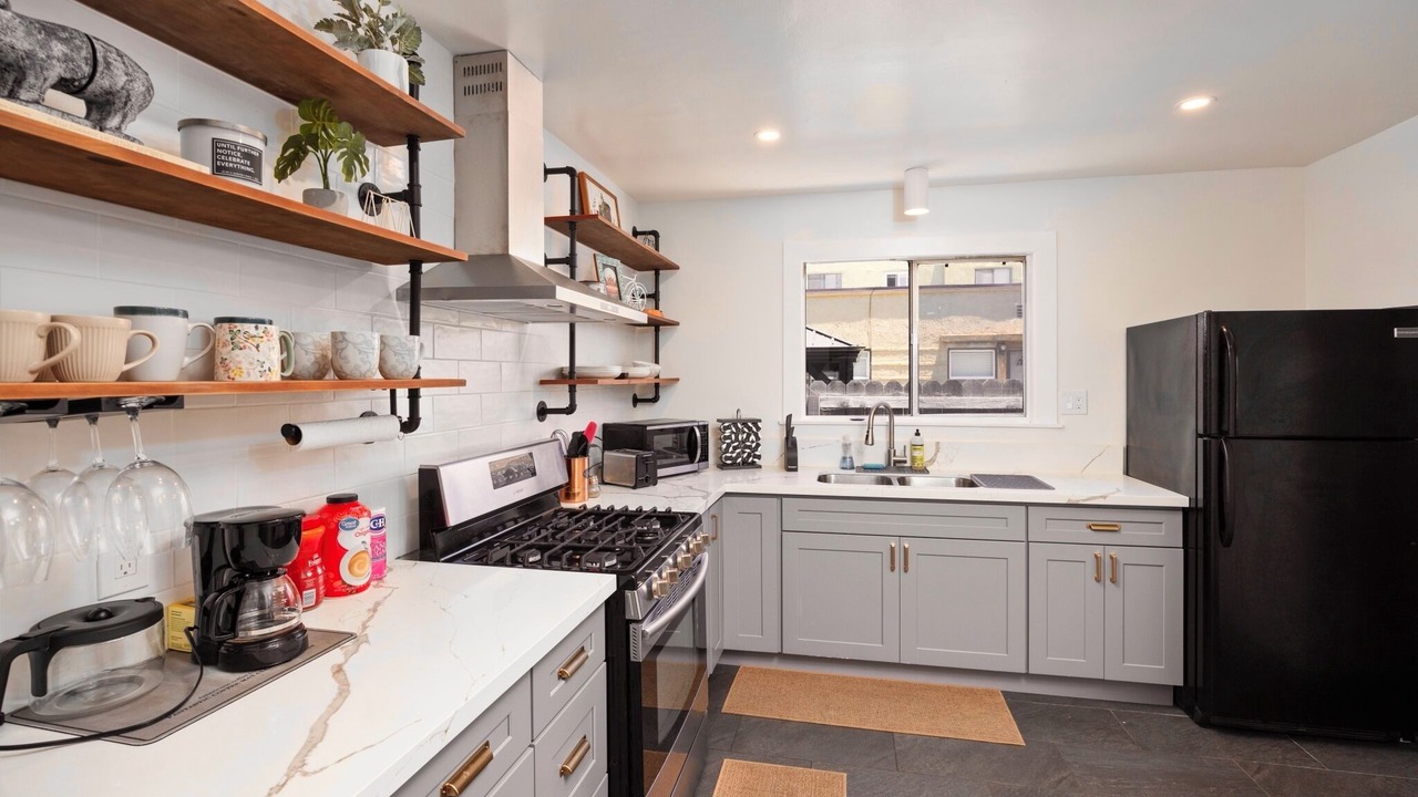Photo of Kitchen in Belmont Shore