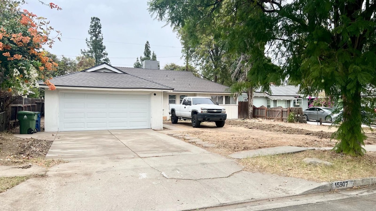 Photo of Outdoor in North Hills West