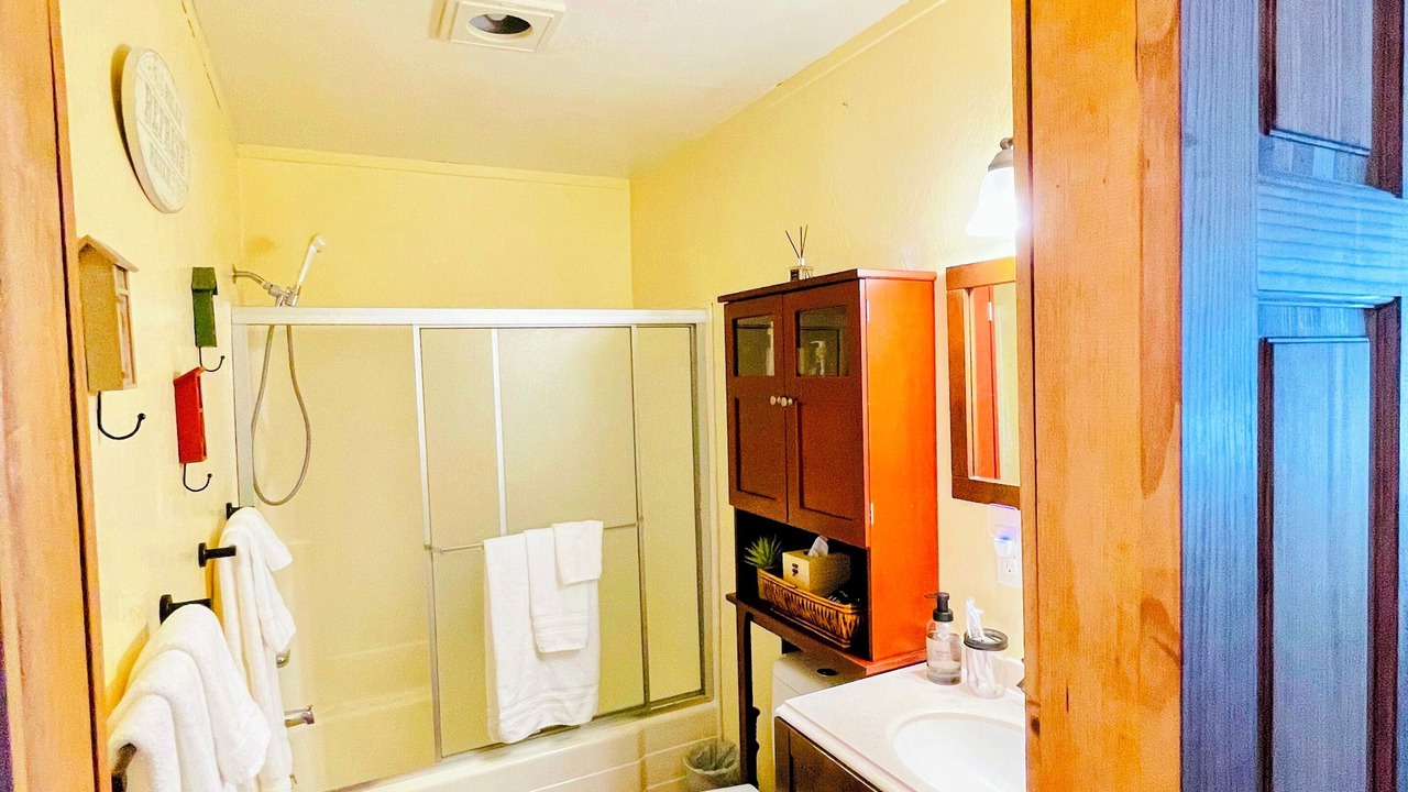 Photo of Bathroom in Old Station