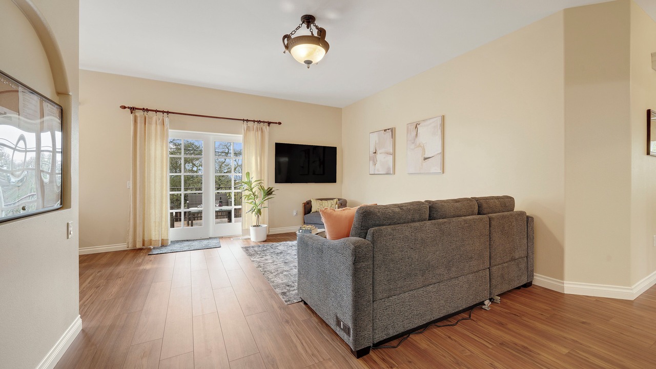 Photo of Livingroom in Santa Rosa