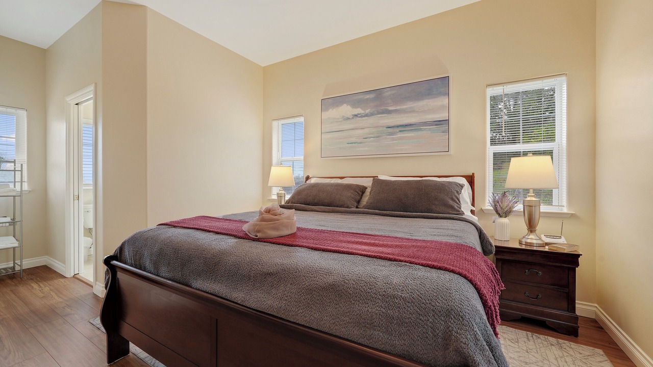 Photo of Bedroom in Santa Rosa