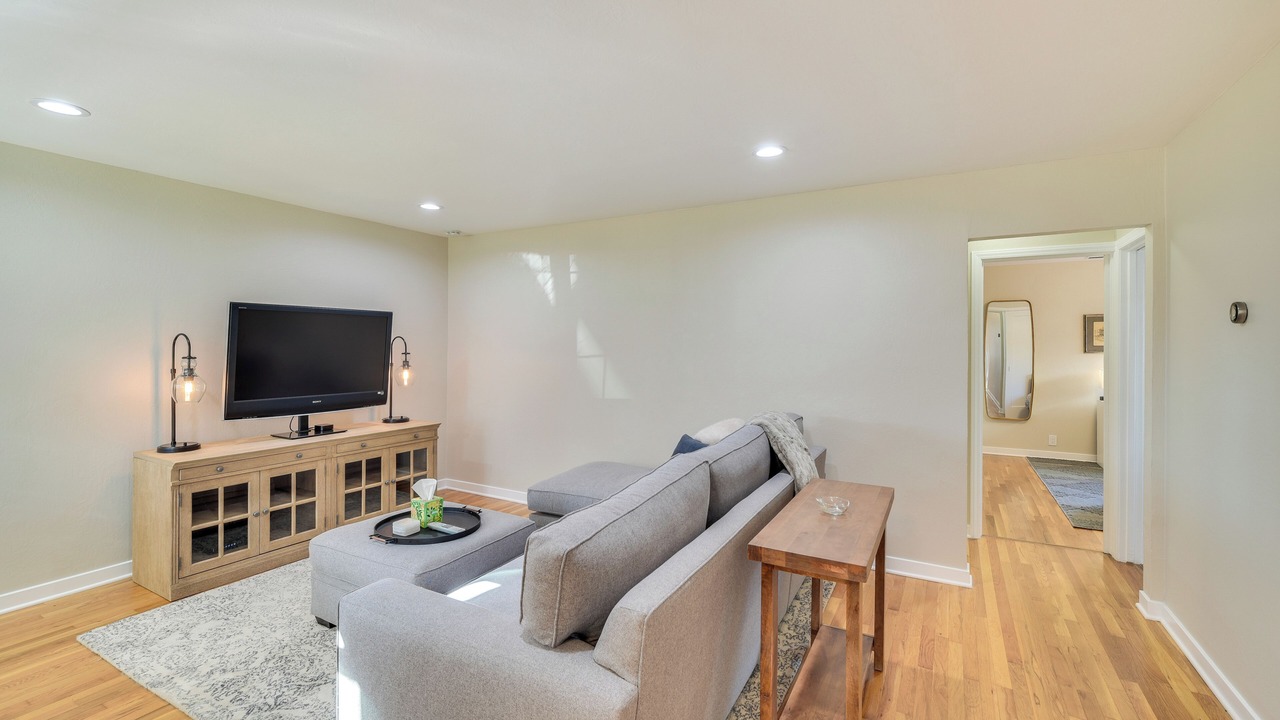 Photo of Livingroom in Willow Glen