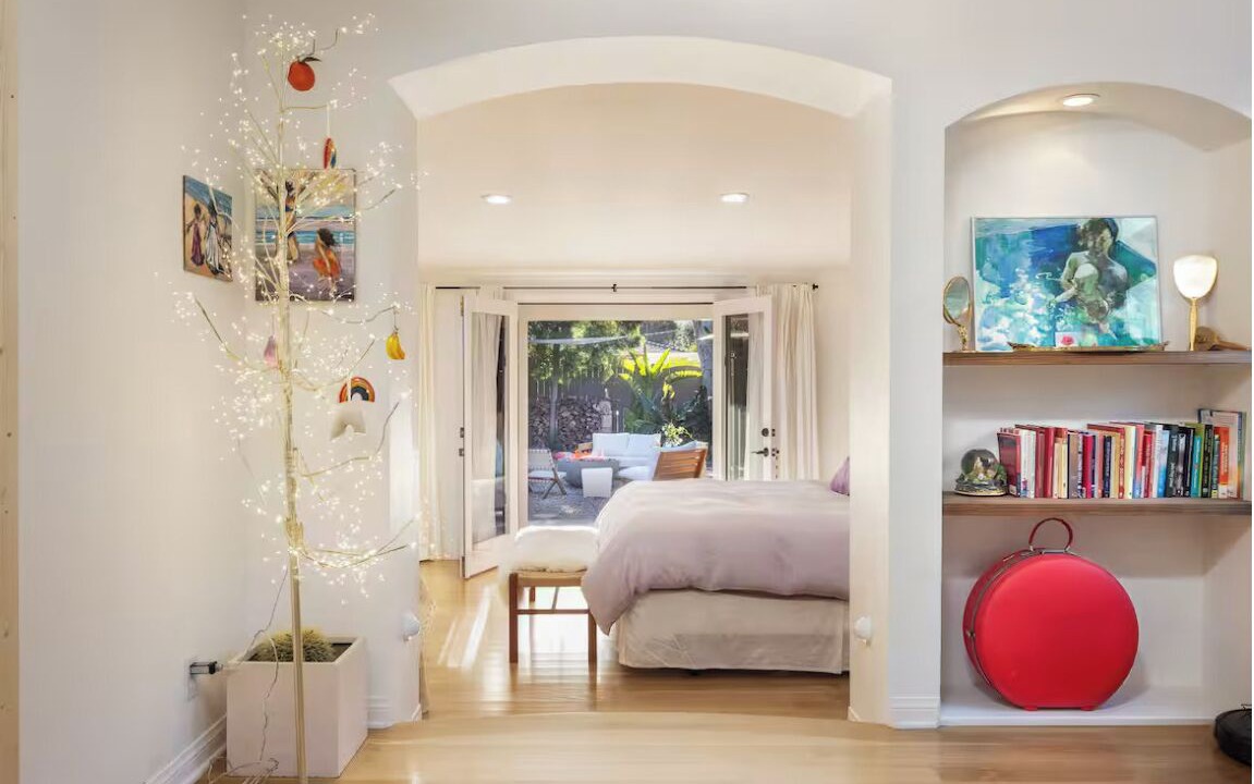 Photo of Bedroom in Meiners Oaks