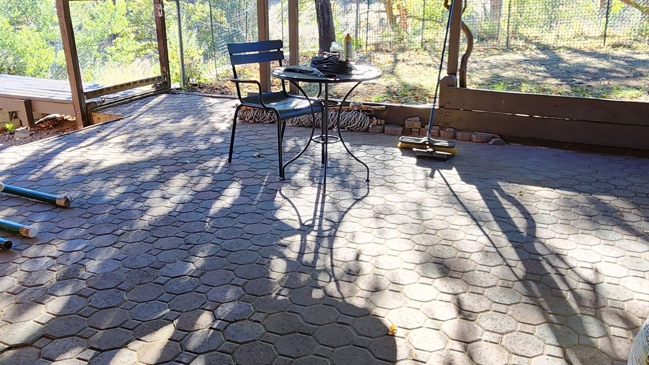 Photo of Patio Balcony in Yreka