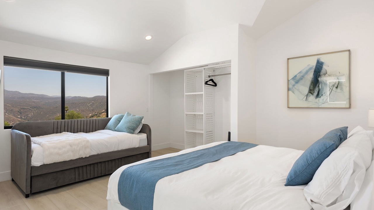 Photo of Bedroom in Valley Center
