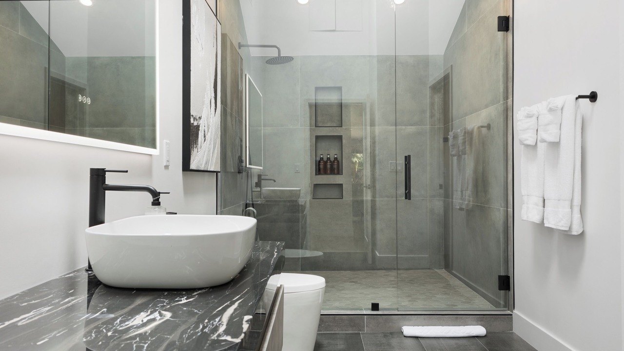 Photo of Bathroom in Valley Center
