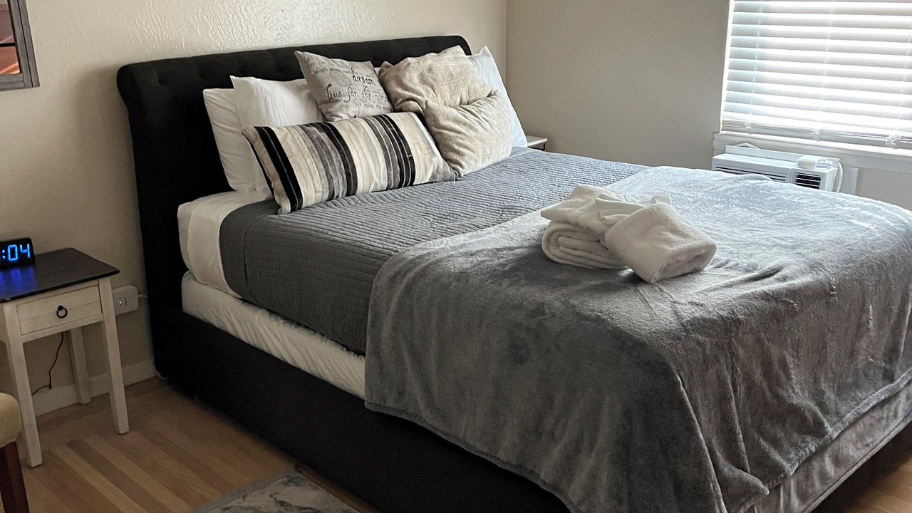 Photo of Bedroom in Walnut Creek