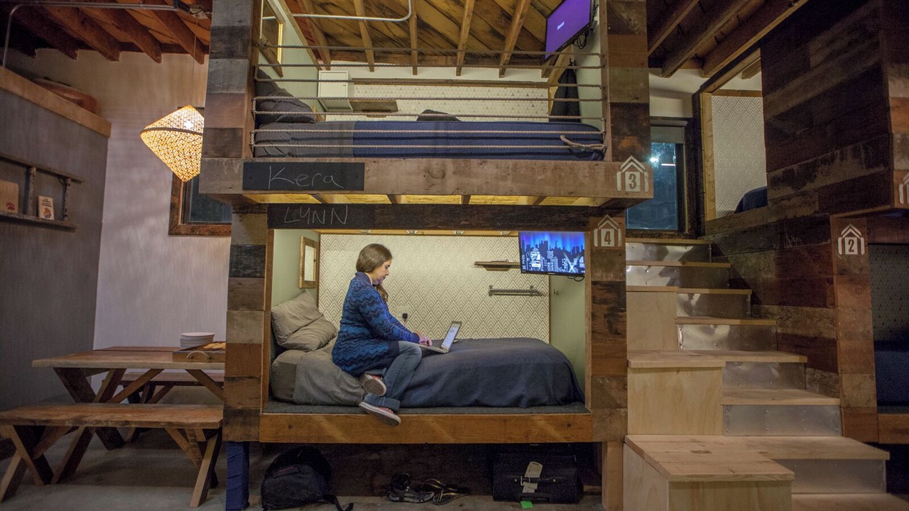 Photo of Bedroom in Los Feliz