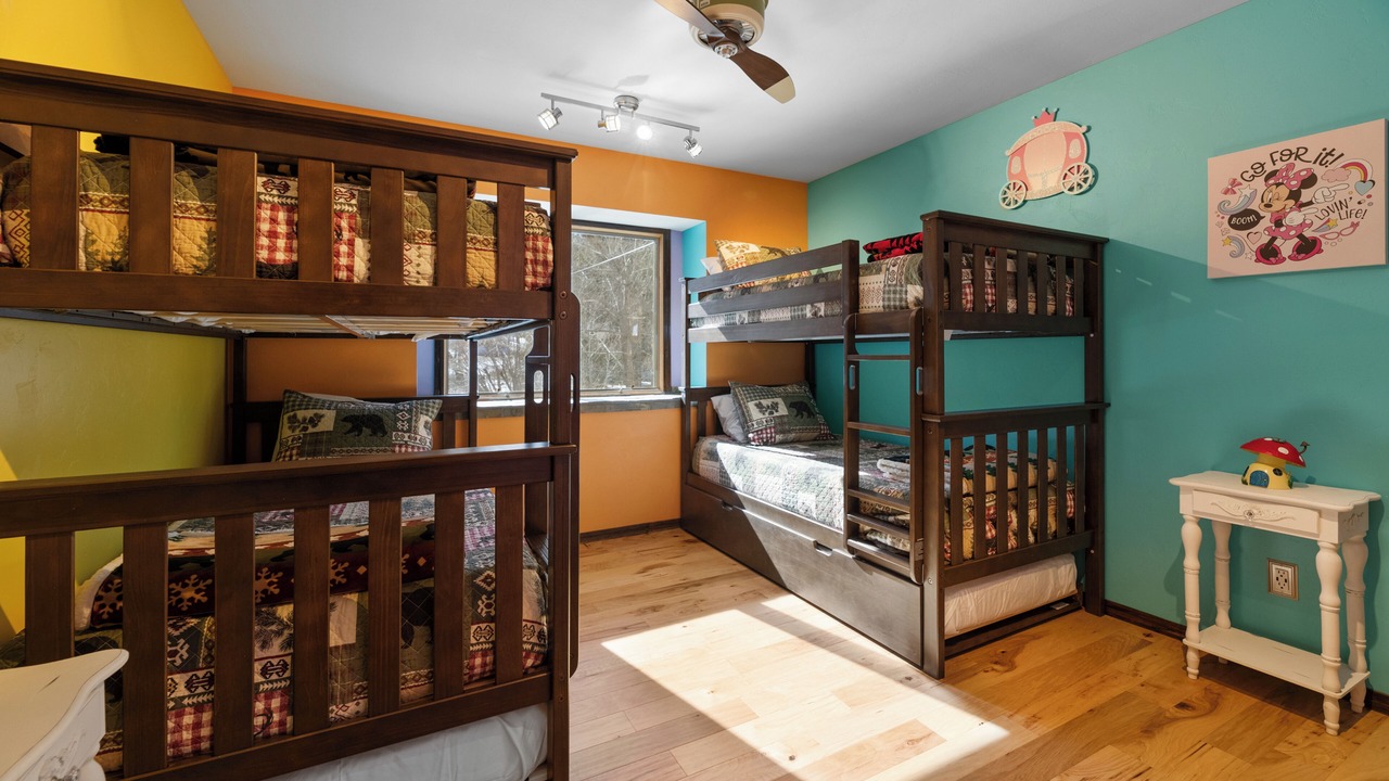 Photo of Bedroom in Upper Moonridge