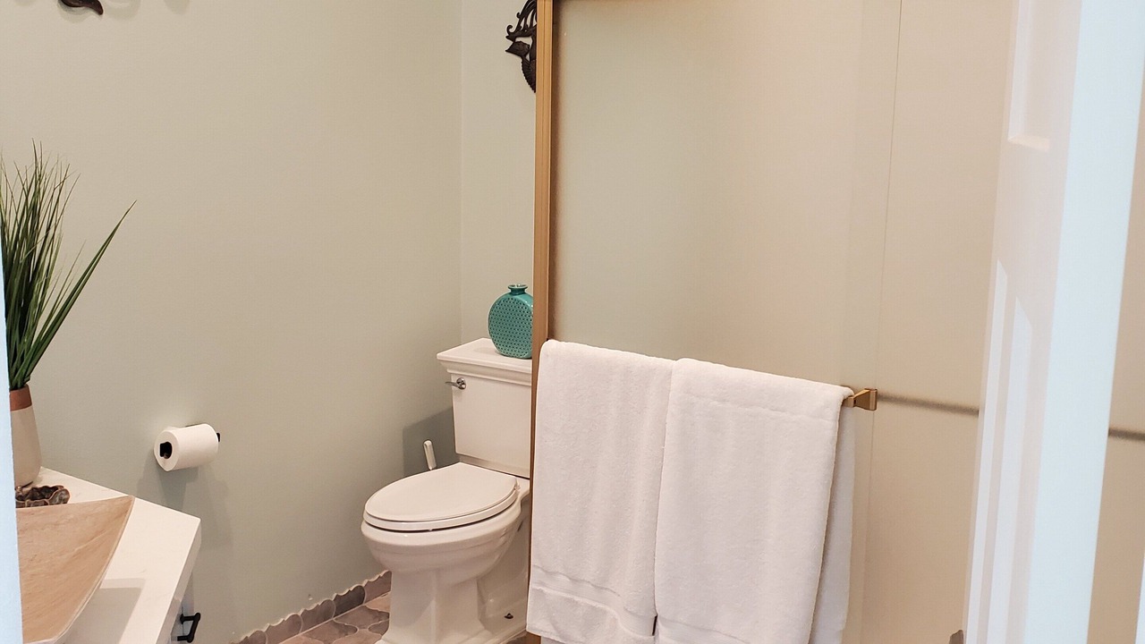 Photo of Bathroom in Port Hueneme