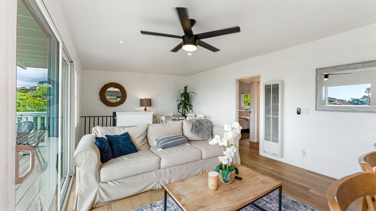 Photo of Livingroom in Summerland