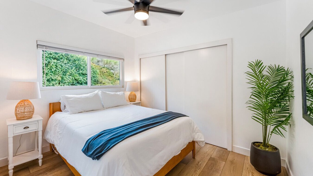 Photo of Bedroom in Summerland