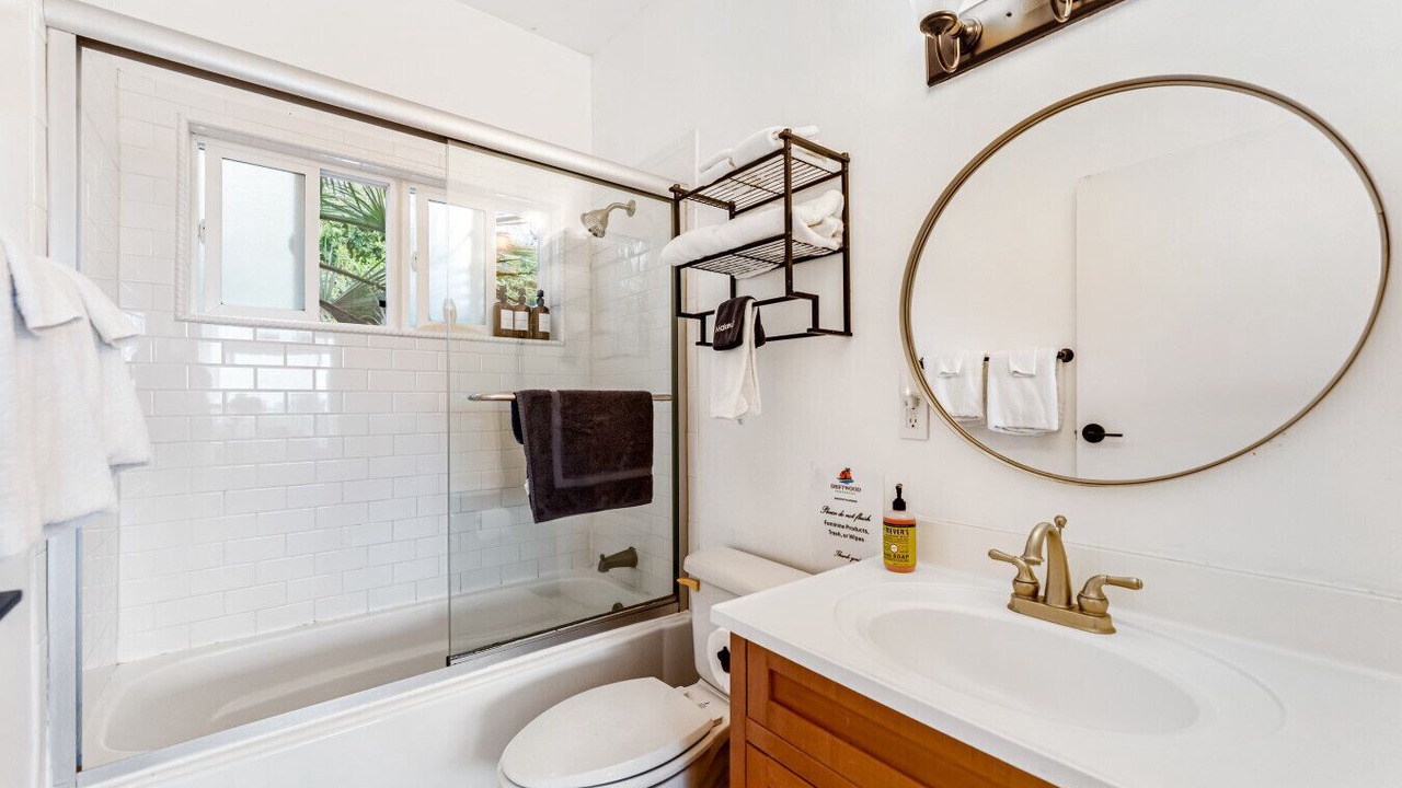 Photo of Bathroom in Summerland