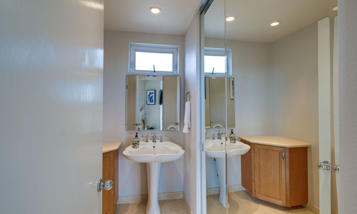 Photo of Bathroom in Del Mar Heights