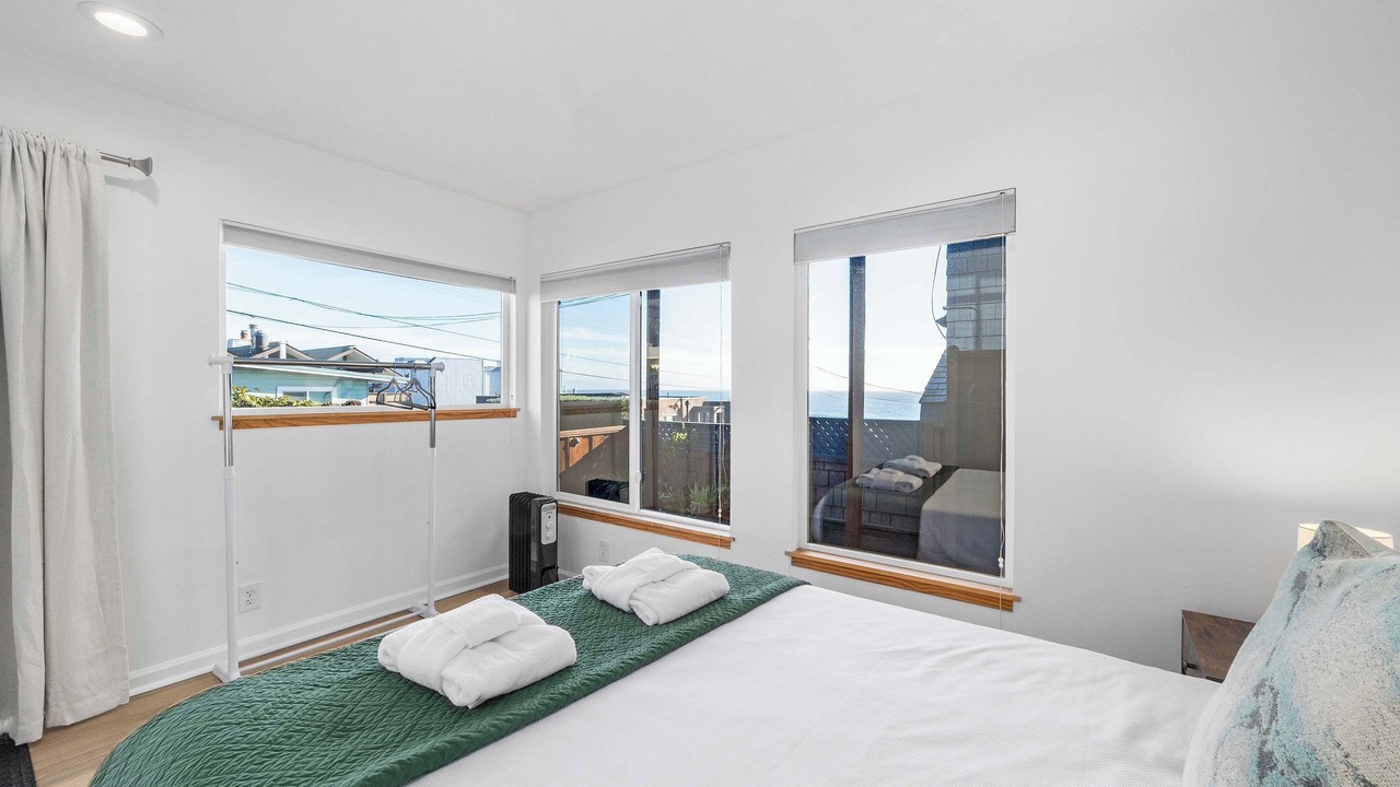 Photo of Bedroom in Eastside Santa Cruz