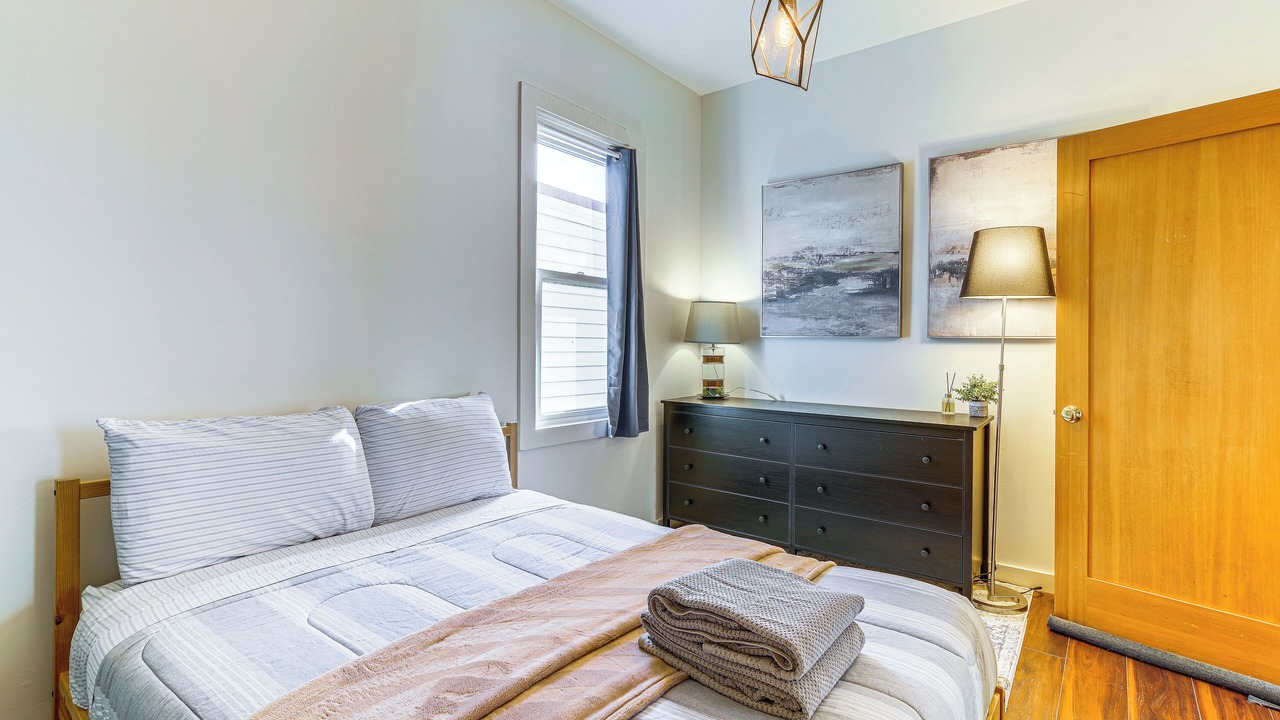 Photo of Bedroom in Sunnyside