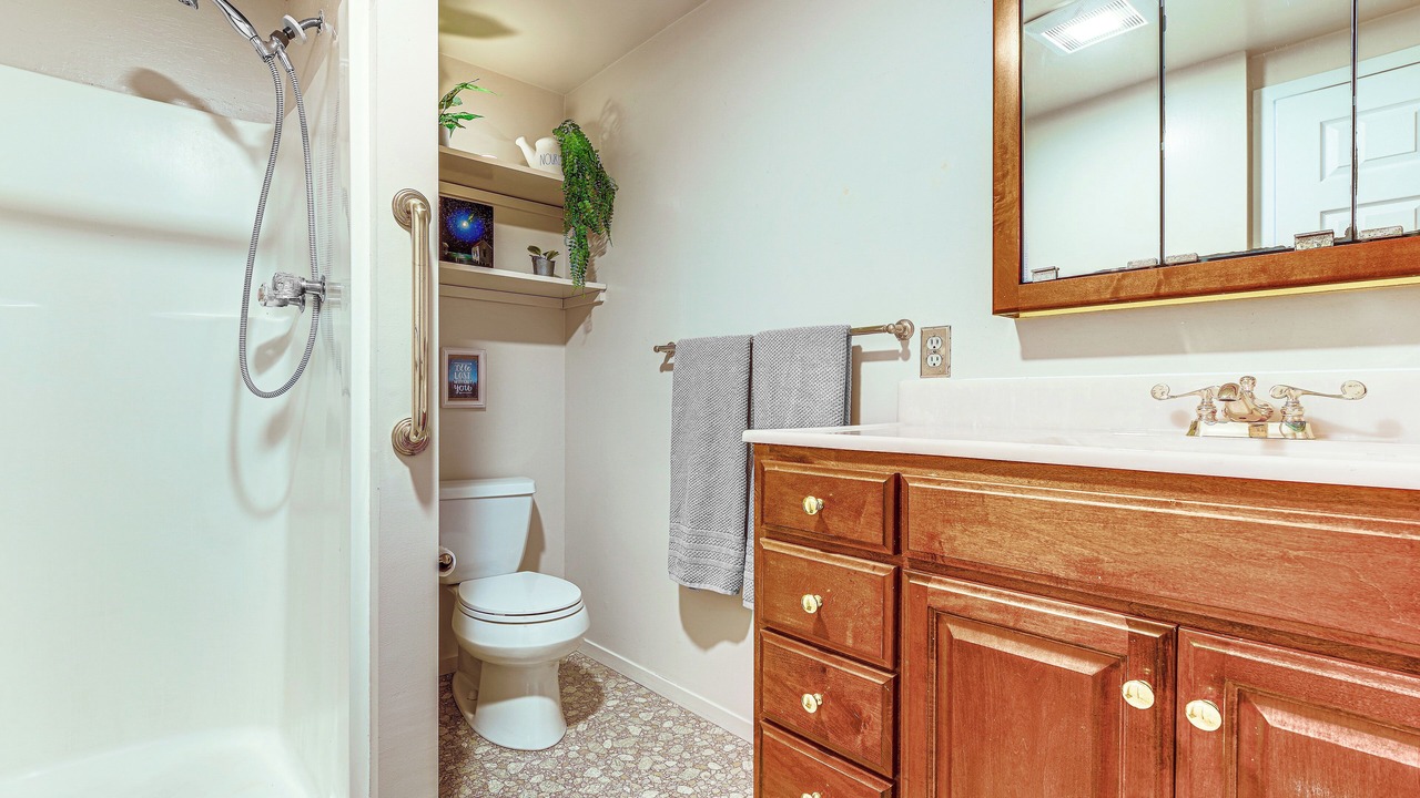 Photo of Bathroom in Sunnyside
