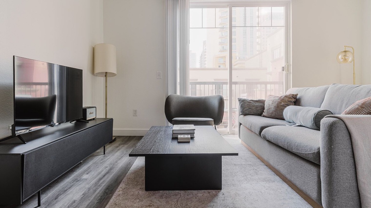 Photo of Livingroom in Cortez Hill