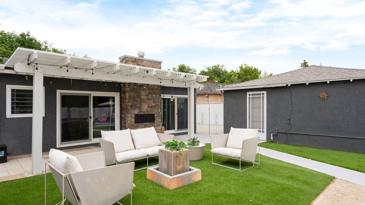 Photo of Livingroom in Bixby Knolls