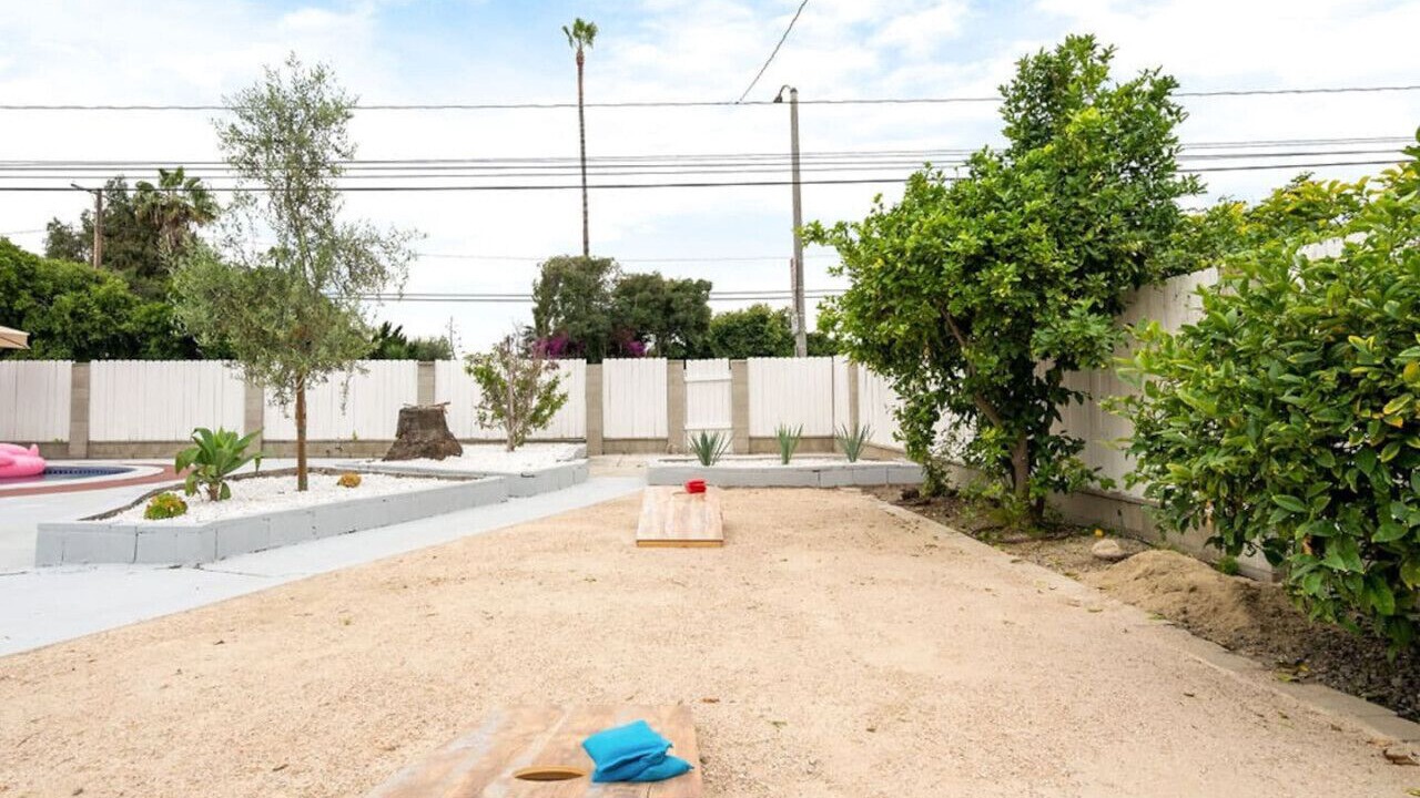 Photo of Others in Bixby Knolls