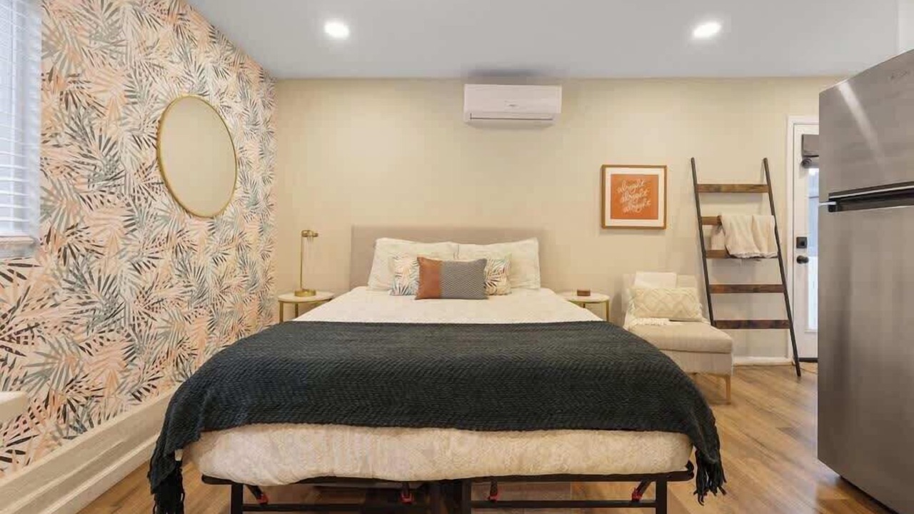 Photo of Bedroom in Fairmount Park