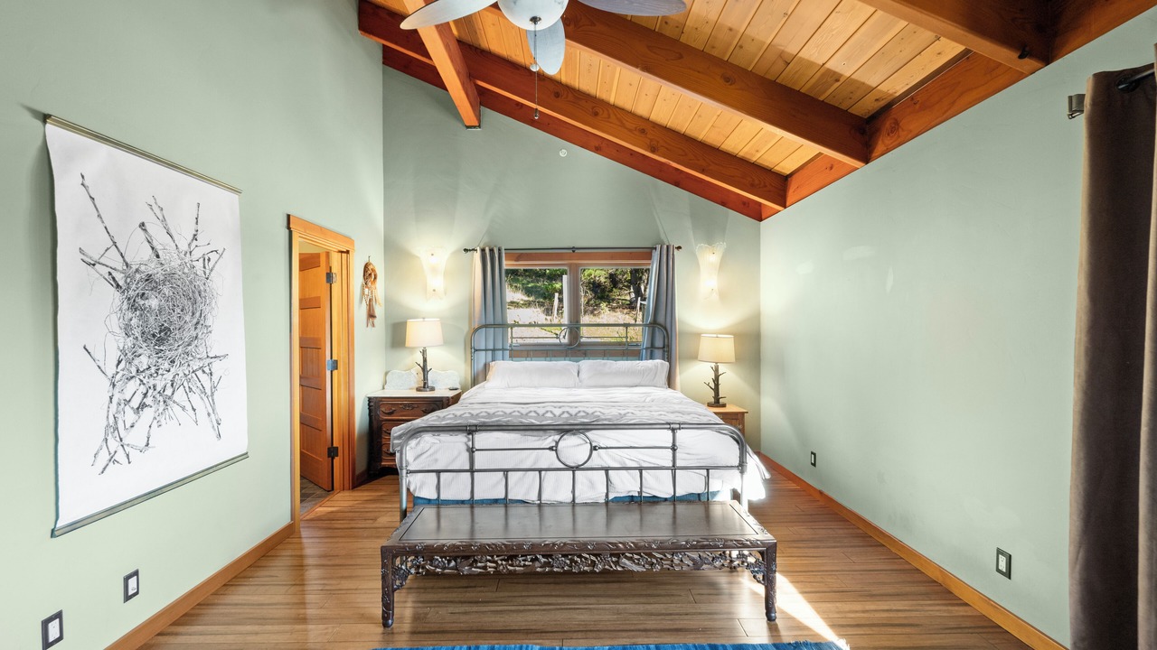 Photo of Bedroom in Occidental