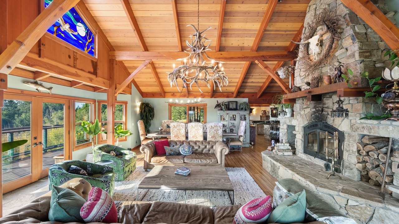 Photo of Livingroom in Occidental