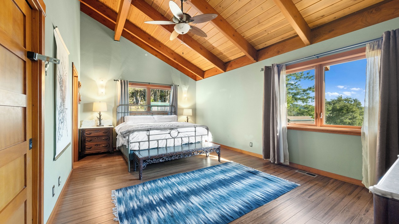 Photo of Bedroom in Occidental