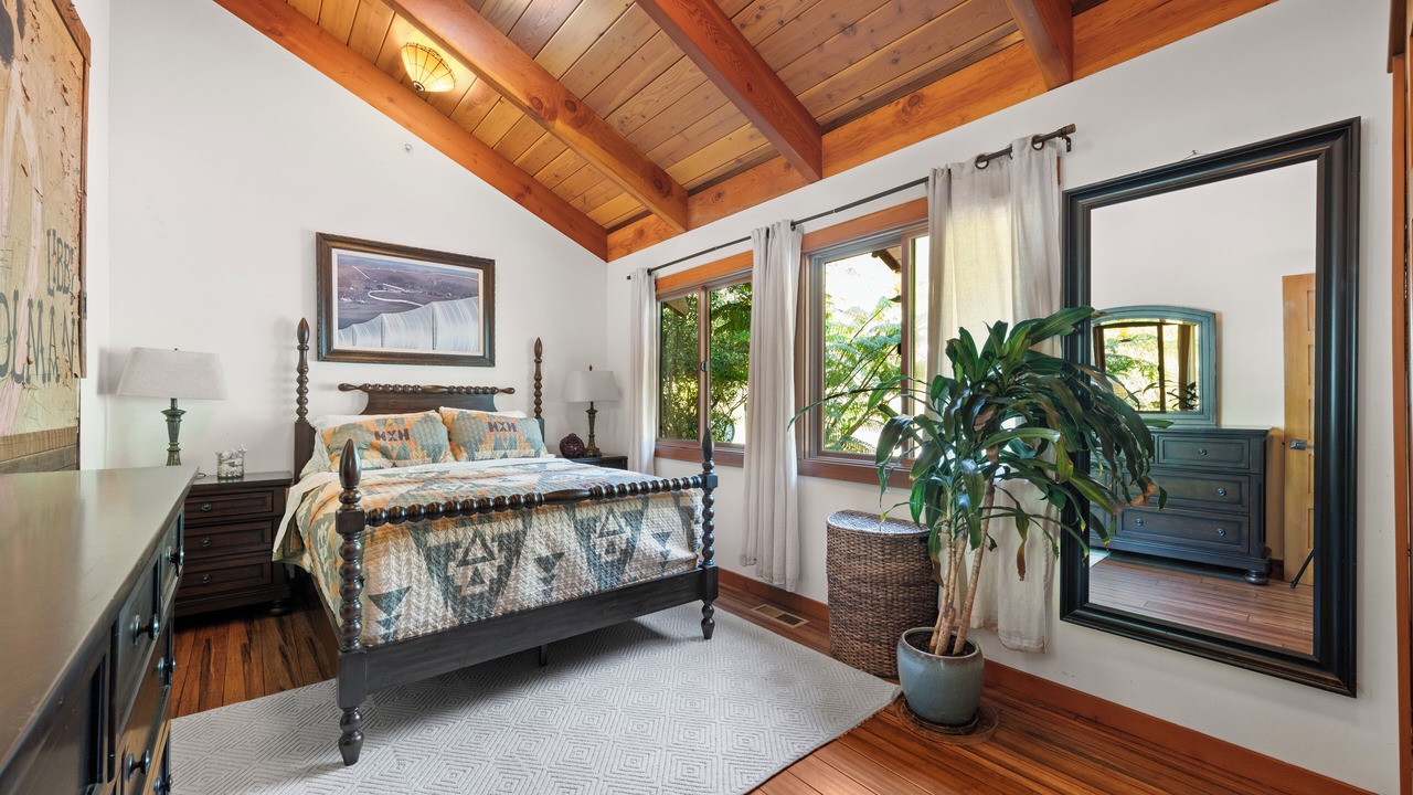 Photo of Bedroom in Occidental