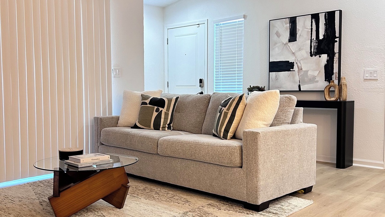Photo of Livingroom in South Natomas