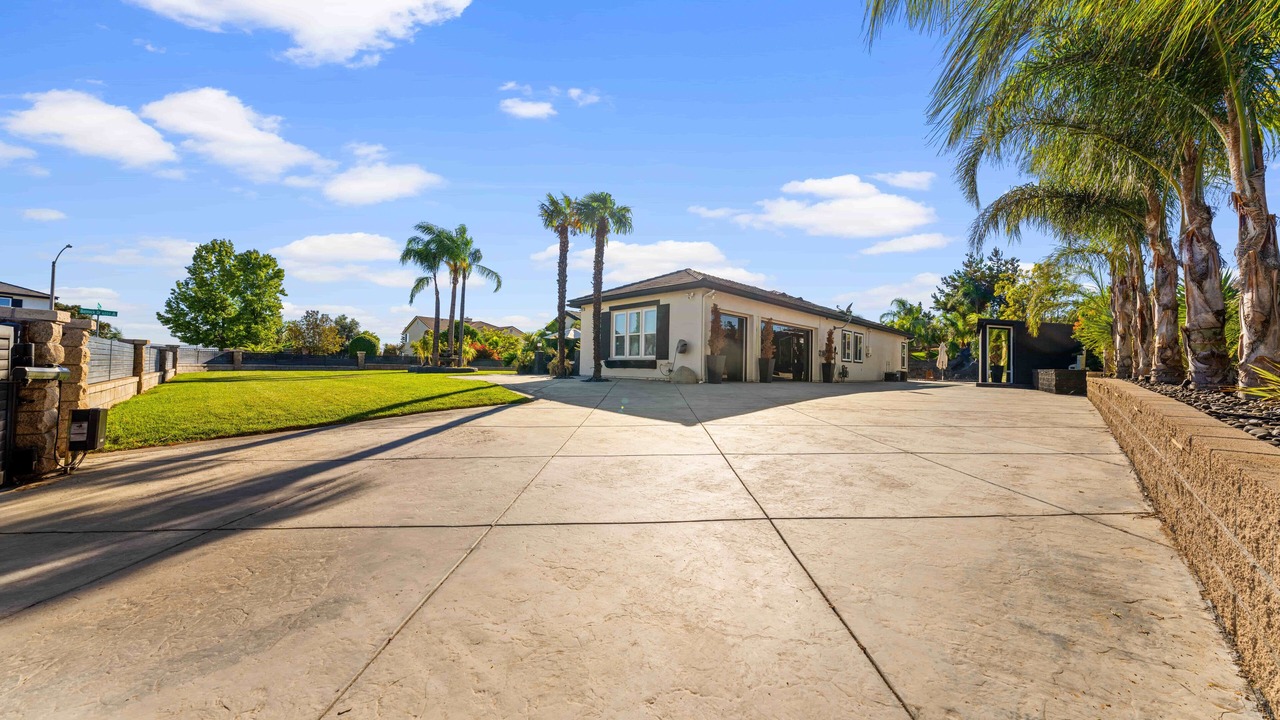 Photo of Outdoor in Riverside