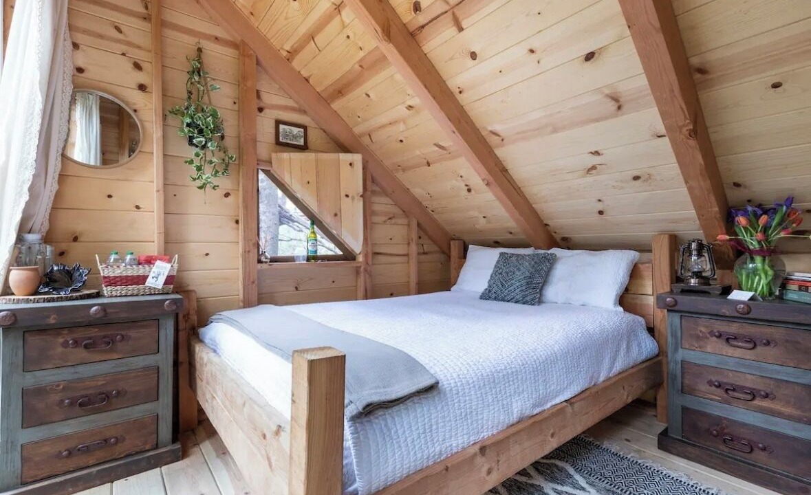 Photo of Bedroom in Oakhurst
