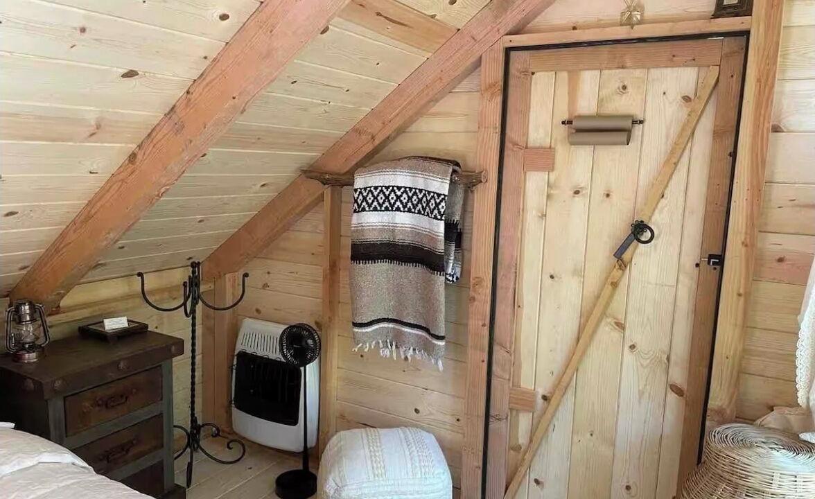 Photo of Bedroom in Oakhurst