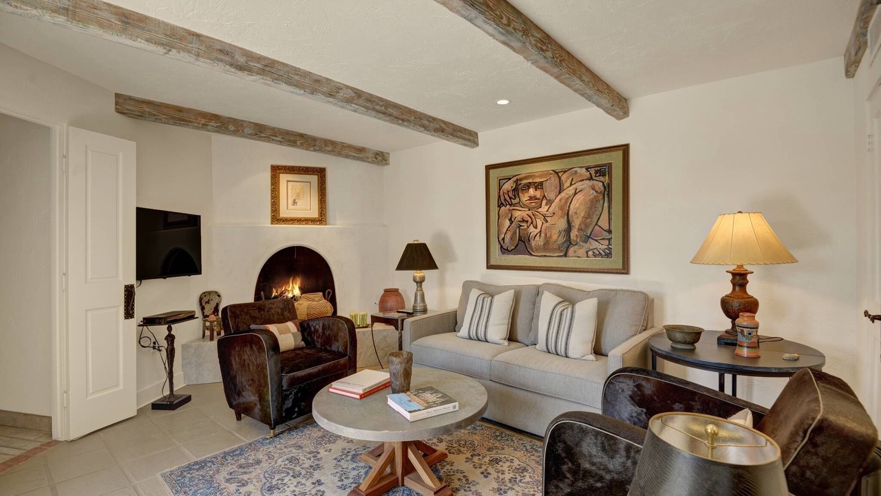 Photo of Livingroom in The Mesa