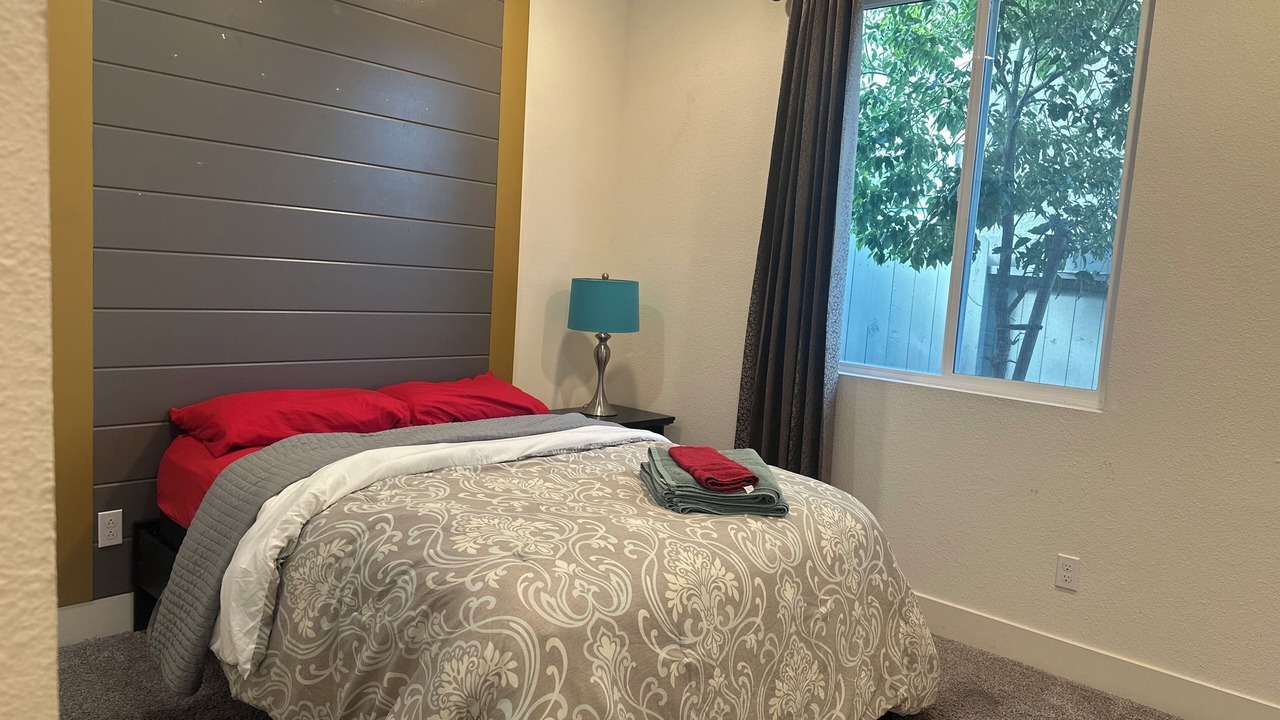 Photo of Bedroom in Lodi