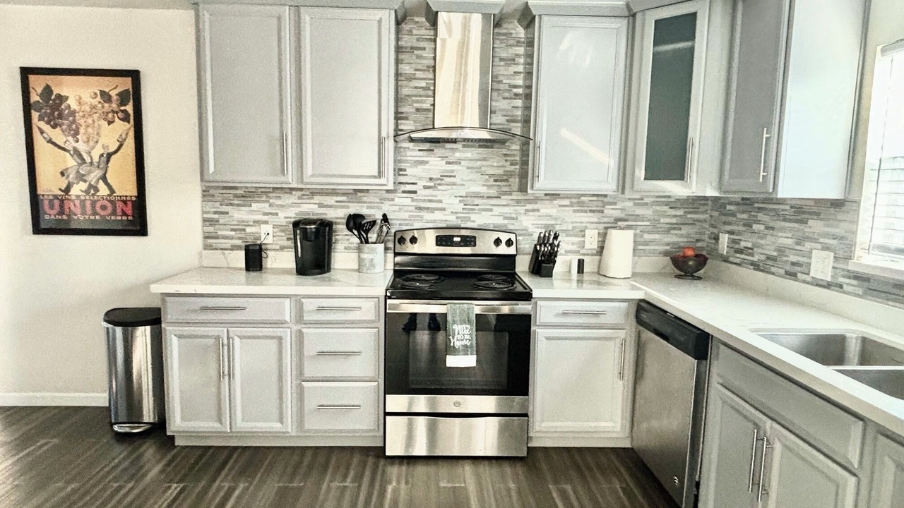 Photo of Kitchen in Southwest Berkeley