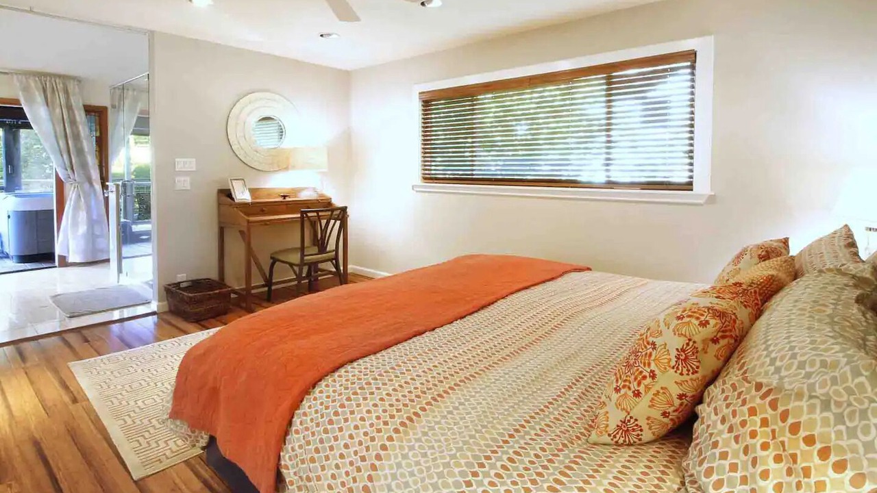 Photo of Bedroom in Guerneville