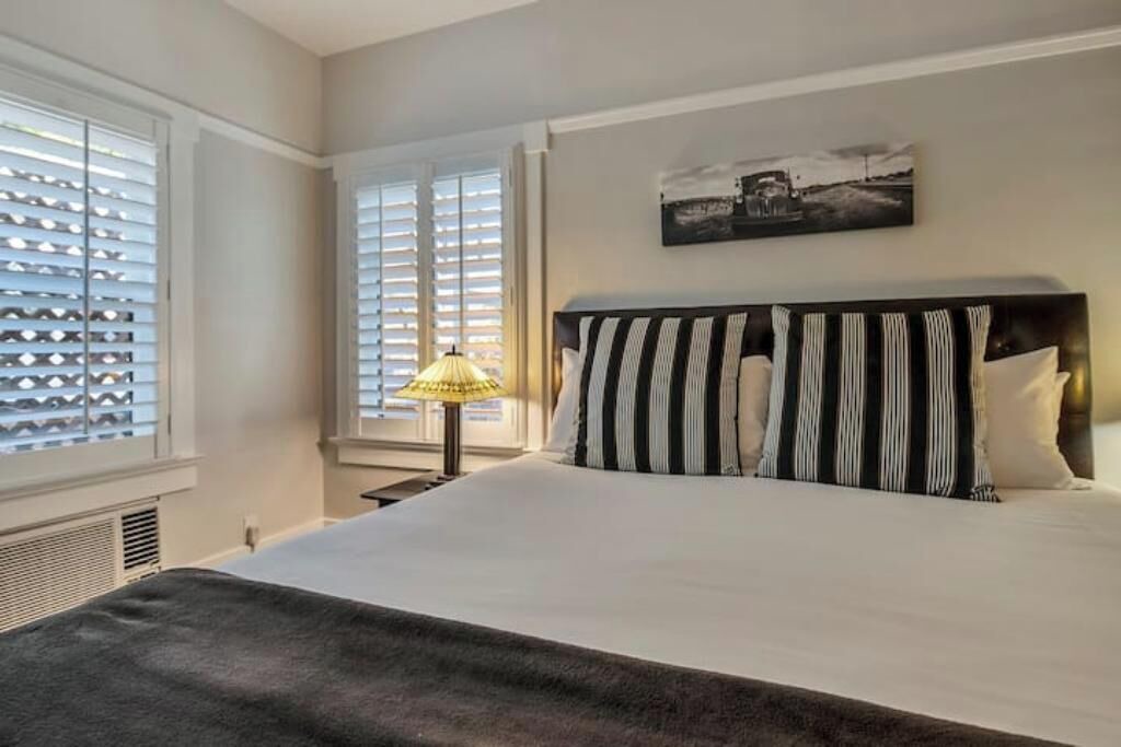 Photo of Bedroom in Calistoga