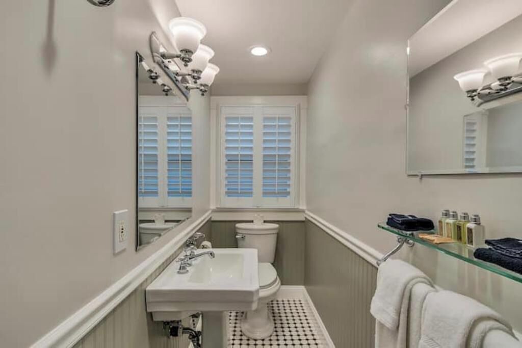 Photo of Bathroom in Calistoga