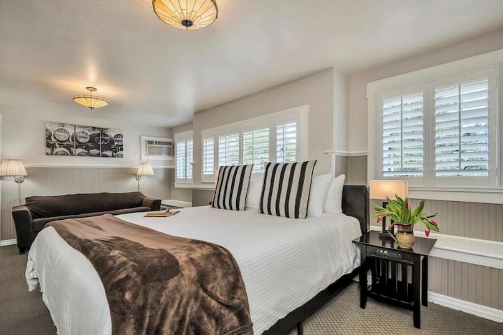 Photo of Bedroom in Calistoga